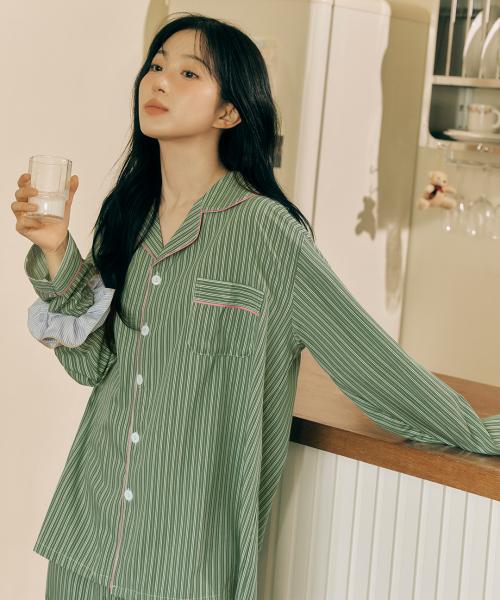 [Dossy] [2PACK] Silk-Fit Wednesday Long Sleeve Couple Pajama Set [Shipped from Korea] 100% Authentic