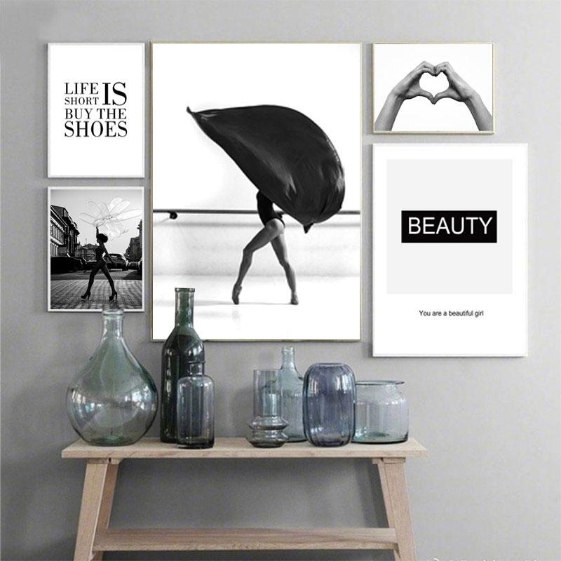 

Modern Fashion Black and White Canvas Wall Art Retro Vintage Posters On The Wall Frameless Painting for Interior Home Room Decor No Frame