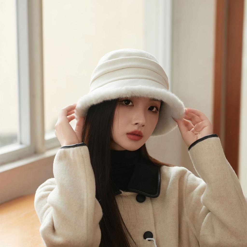 Plush Bucket Hat Women's Autumn and Winter Plush Thickened Thermal Basin Hat Elegant Middle-aged and Elderly Hat