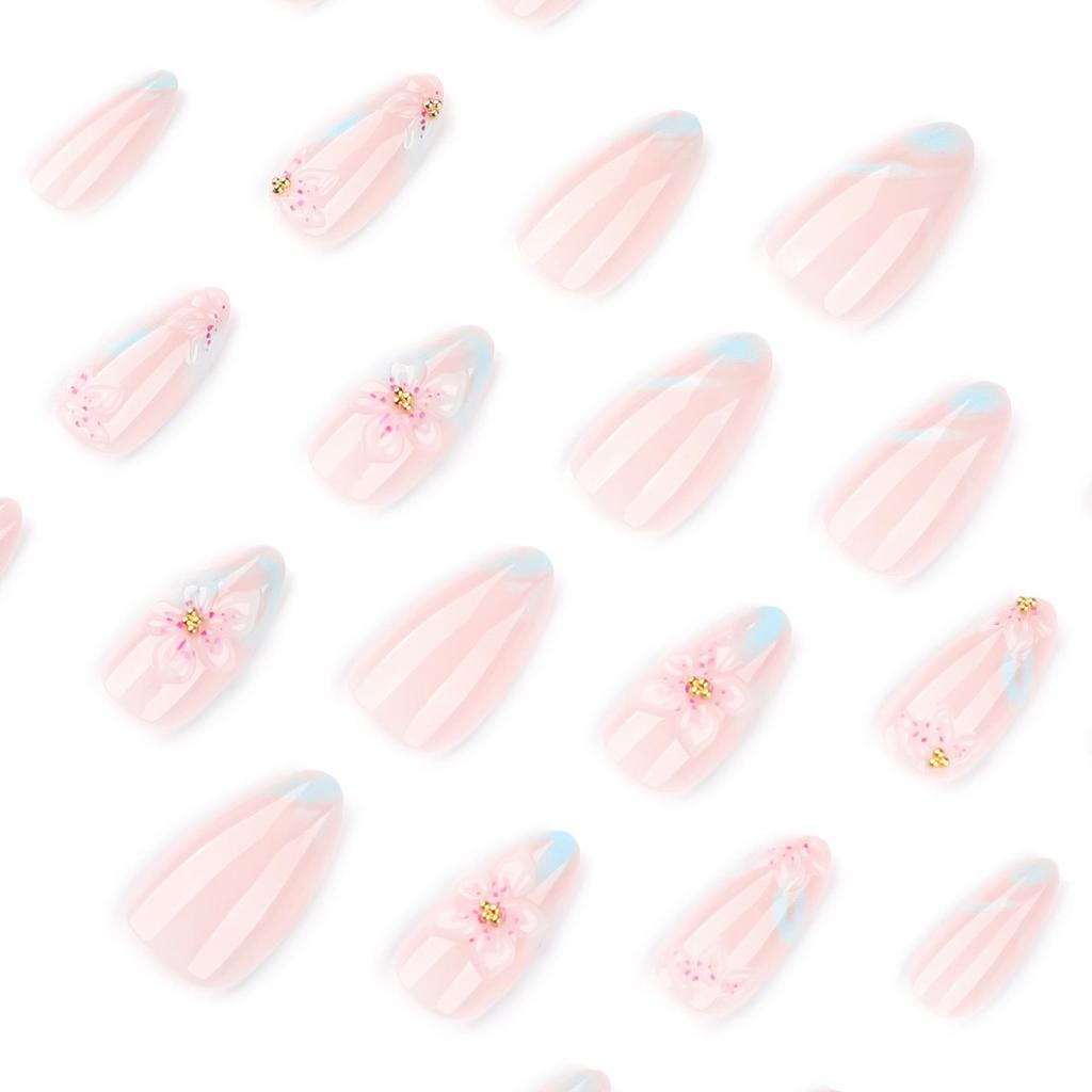 Simple Fresh 3D Floral Wearable Short Almond False Nails