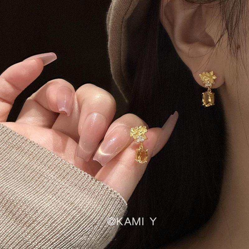 

Firefly Organge Flower Cold Feeling Inlaid Citrine Pendant Gold Flower Stud Earrings 2025 New Arrival Earrings Earrings Citrine Pendant Gold Flower Stud Earrings