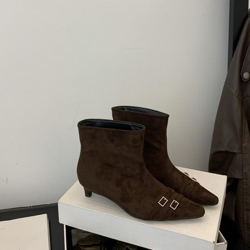 2025 Autumn and Winter Pointed Cat Heel Small Short Boots Low Heel Belt Buckle Thin Boots Women