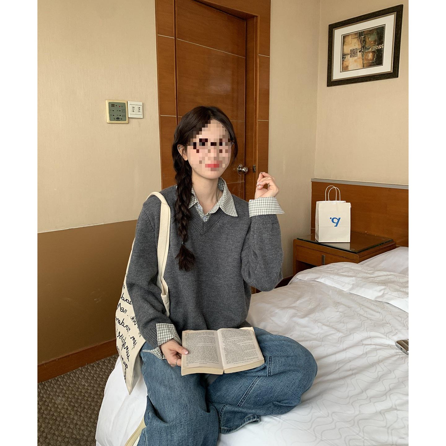 Lu Xiaotuan Women s Plaid Two-Piece Style Sweater – Academy-Inspired Korean Fashion with Polo Collar One Size темно-серого