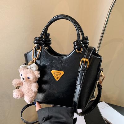 Popular New Products, Niche Fashionable Simple Temperament, Portable Bucket Bag, Korean Version of Casual Commuting Versatile Messenger Bag, Women