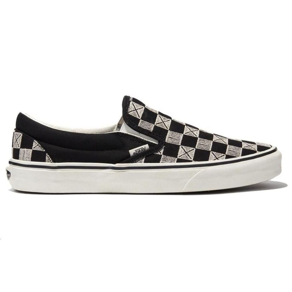 Vans Classic Slip-On Casual Lightweight Comfortable Durable Low-Top Skate Shoes Unisex Sneakers Black VN000BVZCJJ
