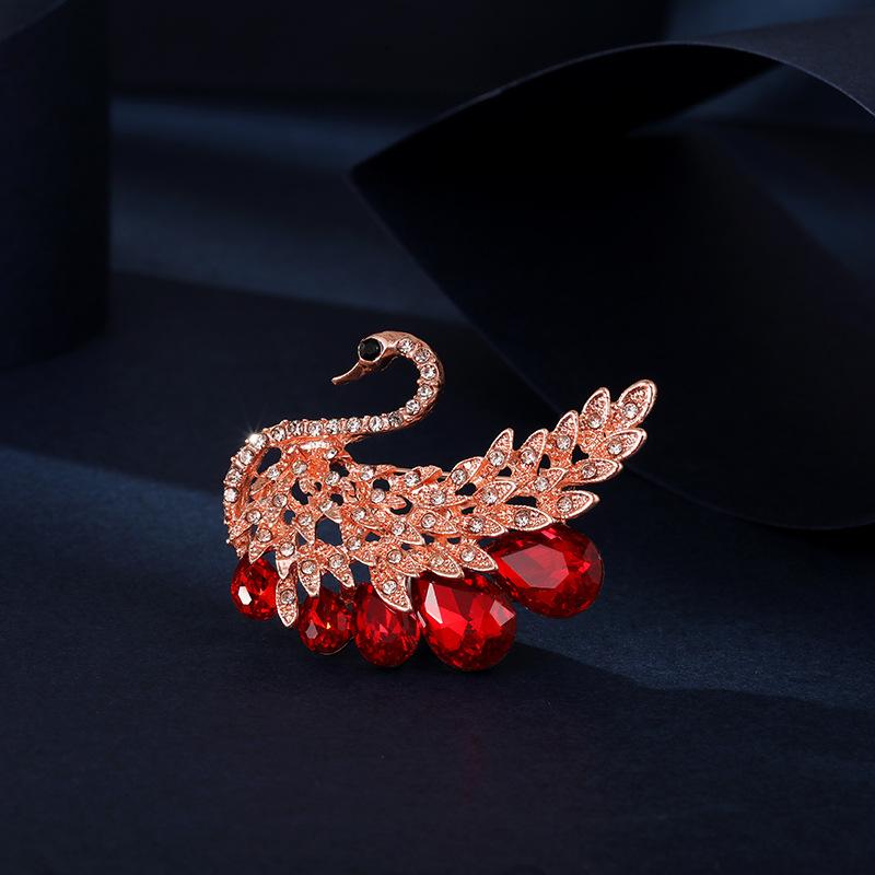 Pearl Metal Brooch Premium Accessories Yiwu Trinkets Suit High-end Corsage Exquisite Versatile Pin
