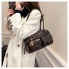 Trendy Cross-Border Large Capacity Retro Shoulder Bag: Autumn/Winter Textured Versatile Commuter Pillow Handbag