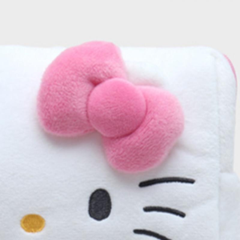 Daiso Hello Kitty Face Plush Pouch
