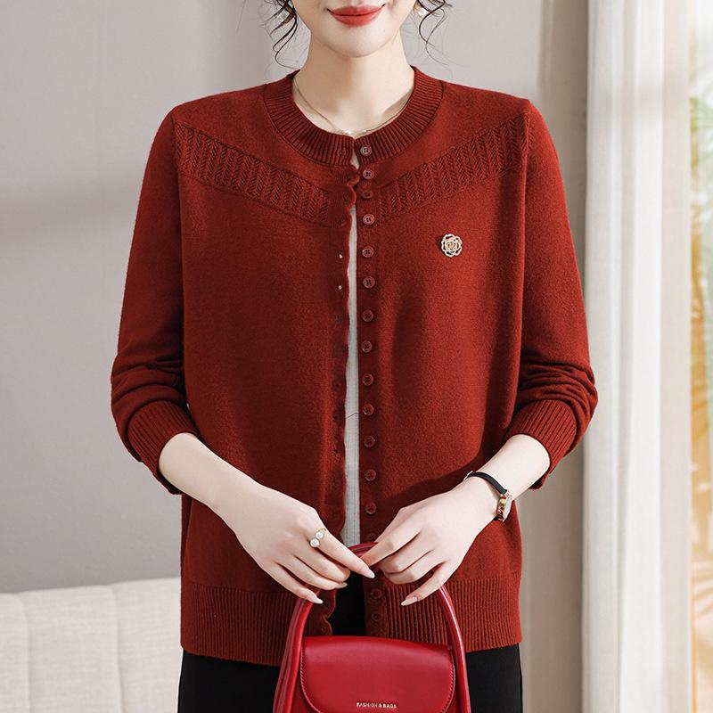 Women's Casual Long-Sleeve Knitted Sweater for Ages 40-60 - Elegant Top for Middle-Aged & Elderly