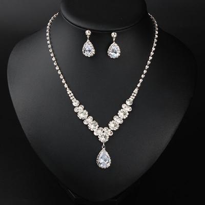 Rhinestone Zirkon Kolye Küpe Seti Su Damlası Kadın Moda Takı Aksesuarları