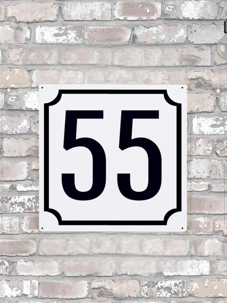 Classic Metal House Number 7 Sign 20x20 cm for Outdoor Door Plaque