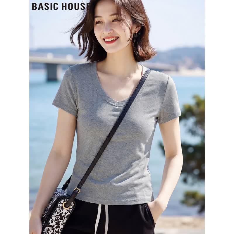 Basic House Women s Slim Fit V-Neck Short Sleeve T-Shirt M