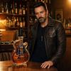 High Borosilicate Glass Whiskey Bottle Guitar Shape Design Whiskey Decanter Glass Liquor Bottle with Screw Cap for Home Bar Display