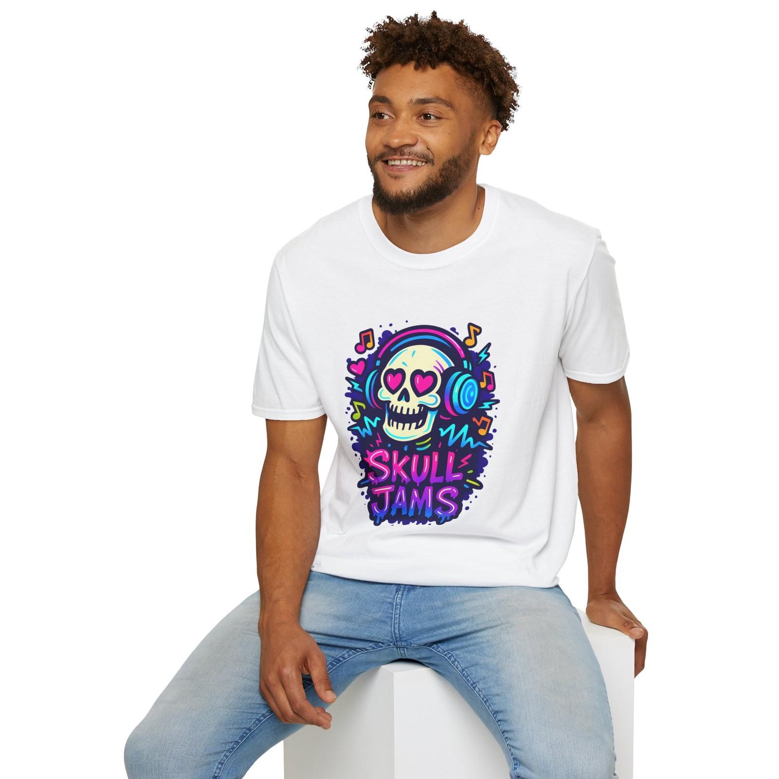 Unisex Softstyle T-Shirt Skull DJ Music Headphones Neon Underground S