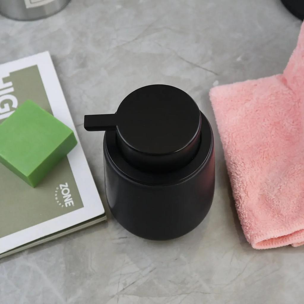 Kitchen Liquid Soap Dispensers Black Ceramic Bottle Hand Sanitizer Shampoo Bottle  Shower Gel Dispenser for Bathroom Accessories