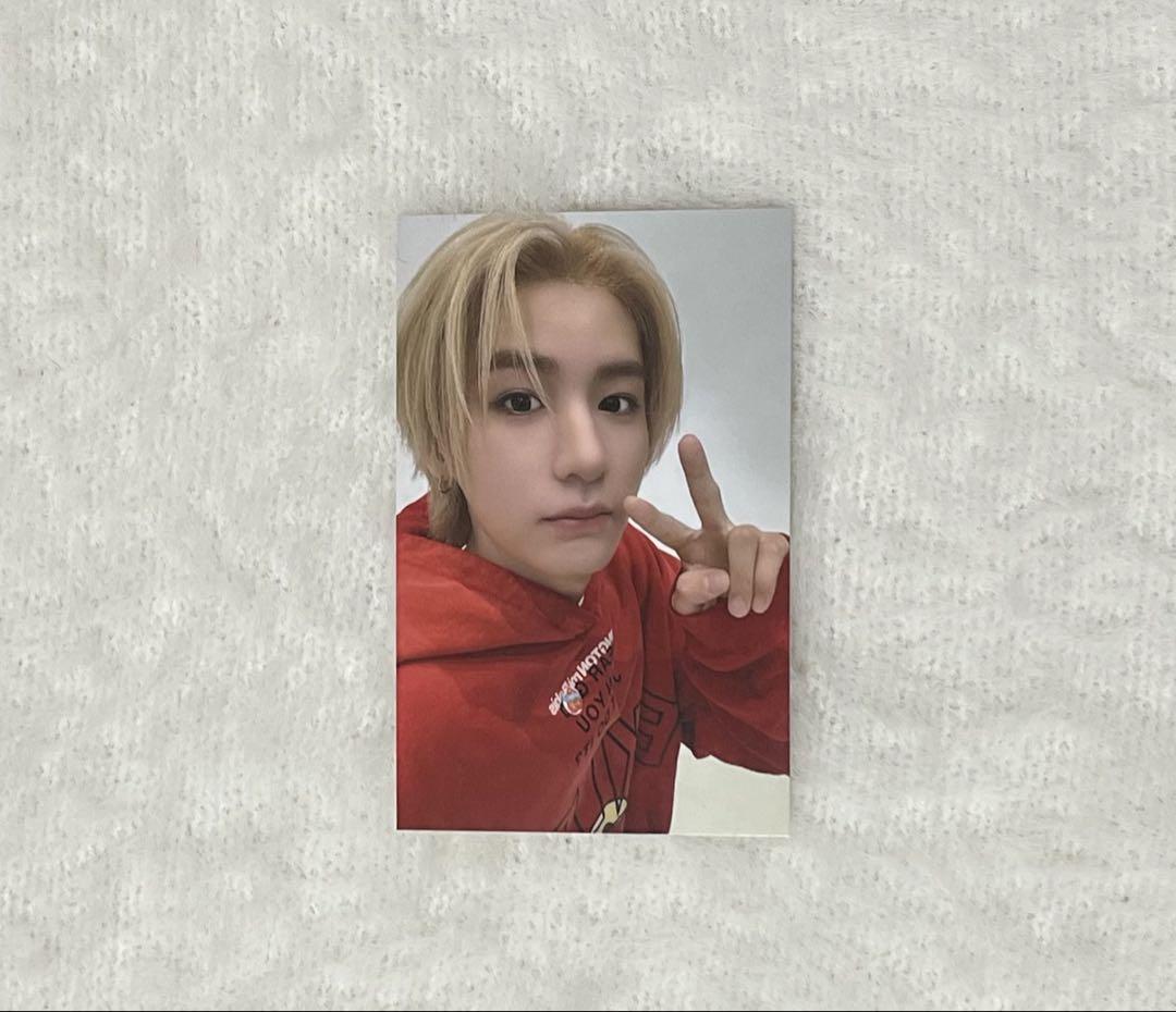 

[USED] Trading card included with Bonekdo FLEECE JACKET