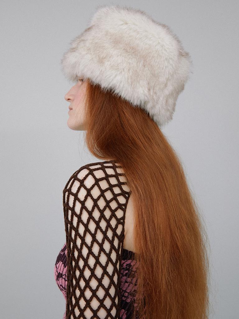 Eosseomnijeu Low Lampshade Hat_Fur White