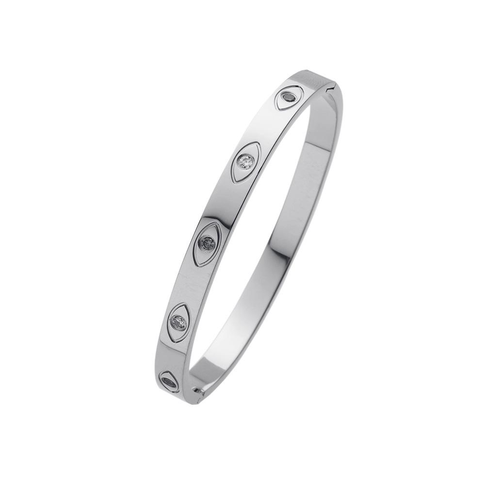 18K Gold Evil Eye Clasp Bracelet: European Retro Stainless Steel Hand Jewelry for Women