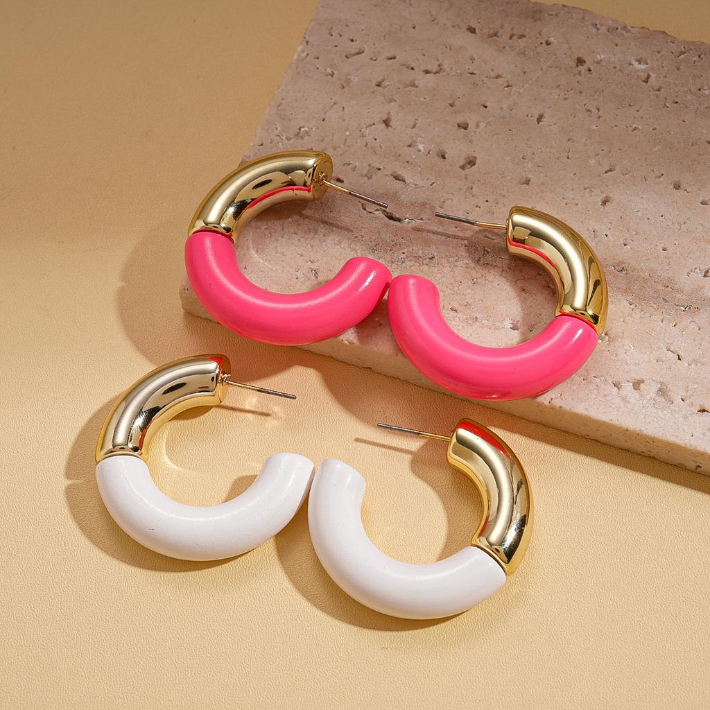 Acrylic round splicing C-shaped silver needle stud earrings versatile commuter sexy earrings