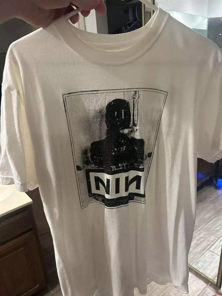 

Nine Inch Nails NIN Graphic White Short Sleeve Unisex T shirt Reprint S5XL Unisex T-Shirt M