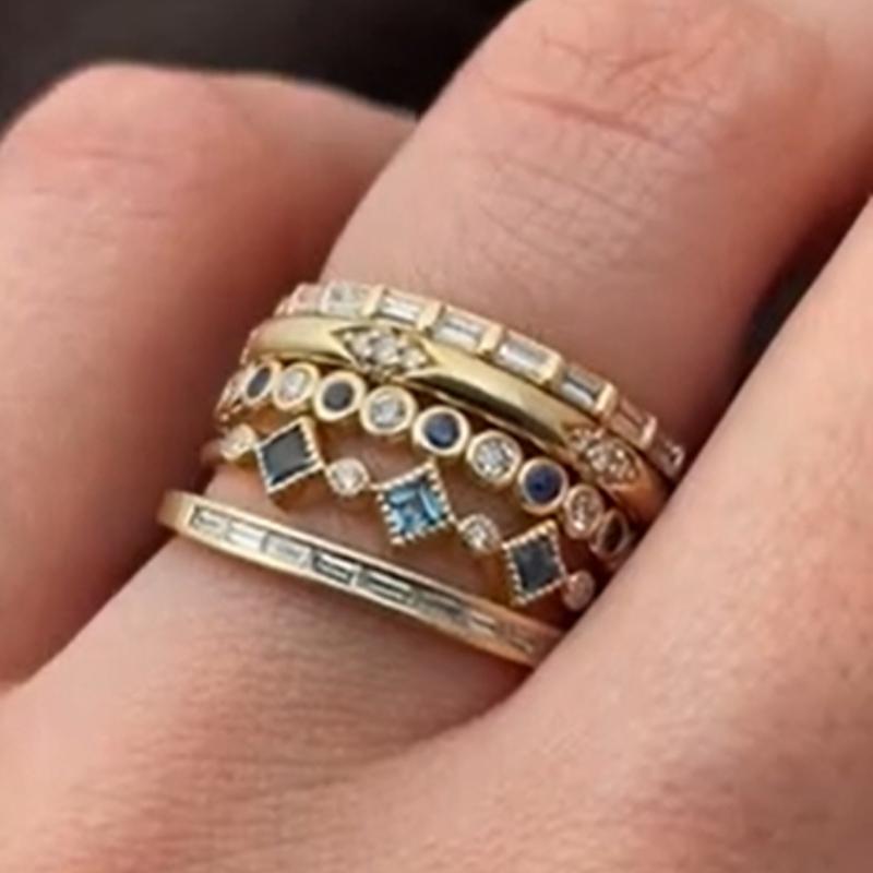 

5 Pieces/set of Retro Trendy Carved Pattern Multi-layer Women s Rings, Personalized Ethnic Style Holiday Accessories Zircon 8