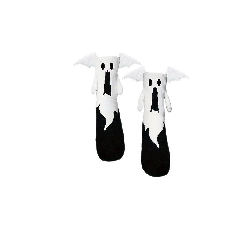 Fun Halloween Socks Spooky Magnetic Hand-Holding Hands Socks Creative Cute Bat Socks Mid-Calf Cotton Socks Couple Socks Gift
