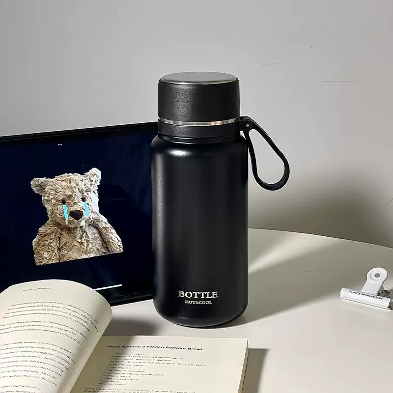 Stylish Stainless Steel Insulated Travel Cup with Tea Strainer