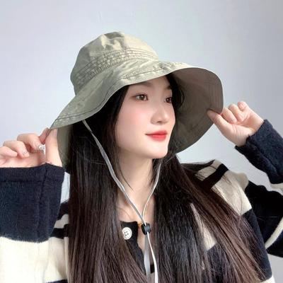 Light Women's Bucket Hat (Light Khaki)