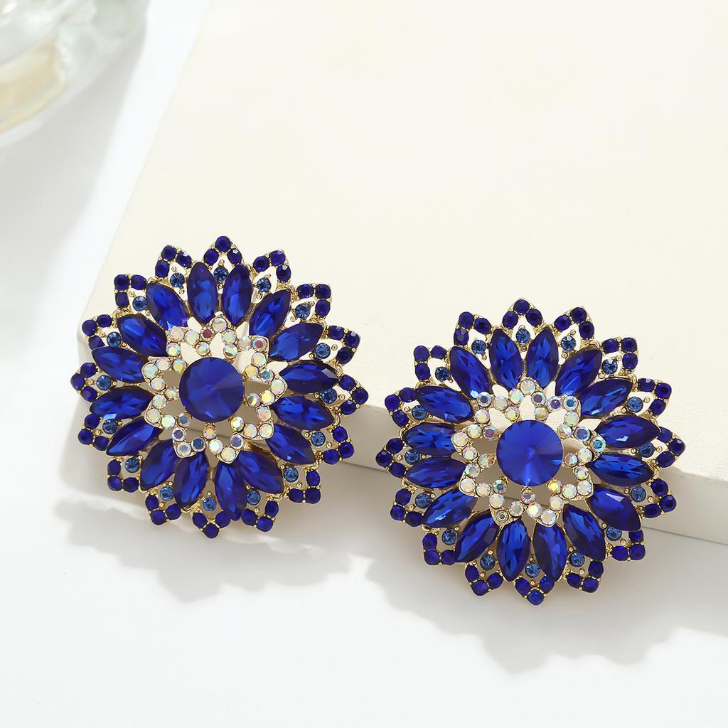 Luxury Full Rhinestone Flower Earrings For Women Exaggerated Fashionable Atmospheric Studs Temperament Versatile Commute Jewelry