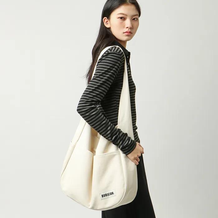 Rivera Shoulder Bag _ Ivory