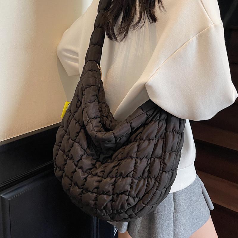 Large-capacity Fashionable Foreign Style Casual Bag 2025 New Versatile Ins Shoulder Crossbody Bag Solid Color Versatile Tote Bag