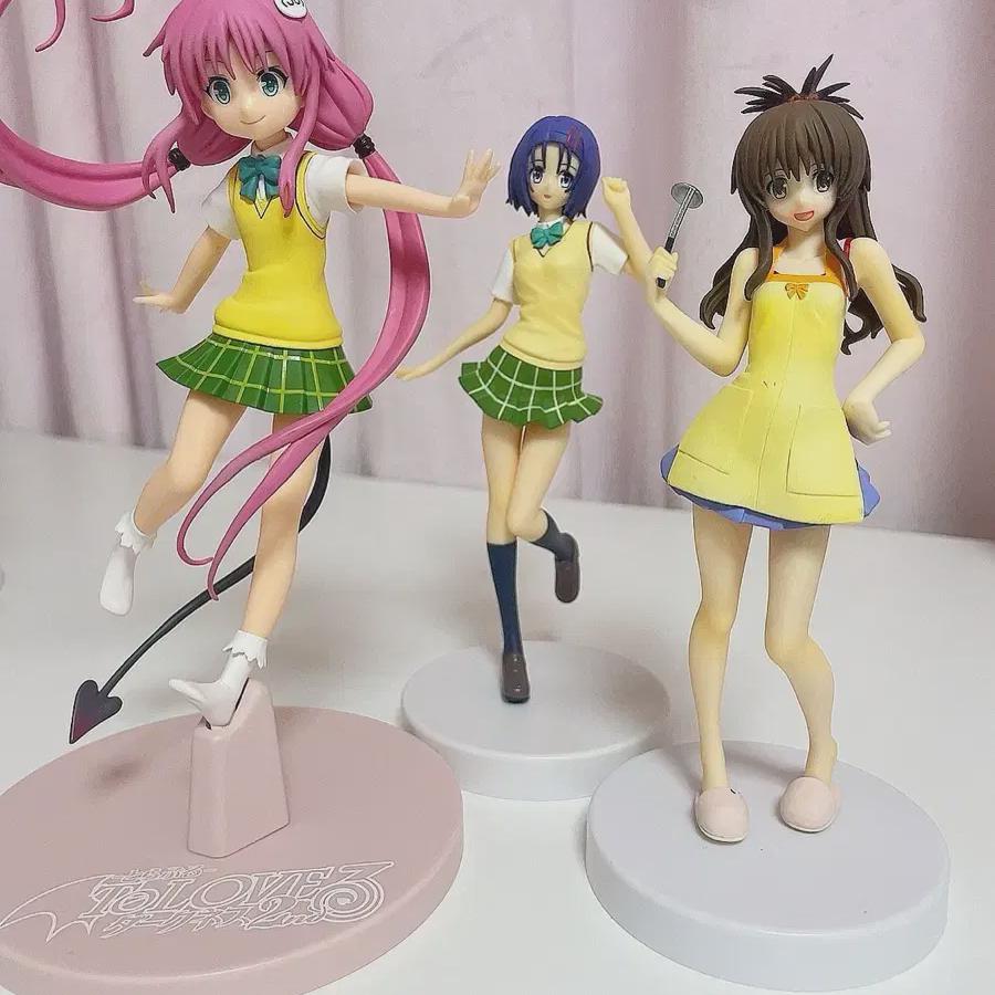 

2 Love Trouble Lara Haruna Mikan Beautiful Girl Figures Bulk Sell