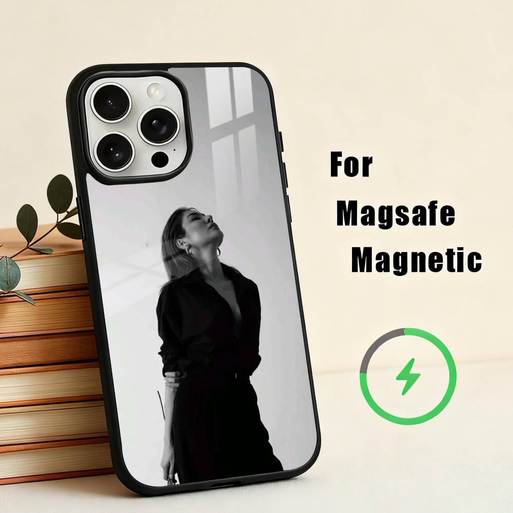 Faye Peraya Malisorn Handyhülle Für iPhone17,16,15,14,13,12,11 Plus,Für Magnetisches Kabelloses Ladecover
