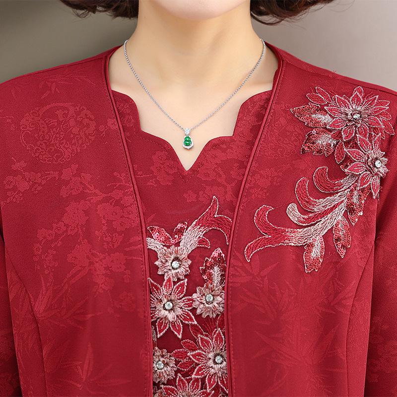 Elegant Wedding Banquet Dress Set for Mother-in-law: Fashionable Two-piece Outfit for Middle-aged and Elderly Women