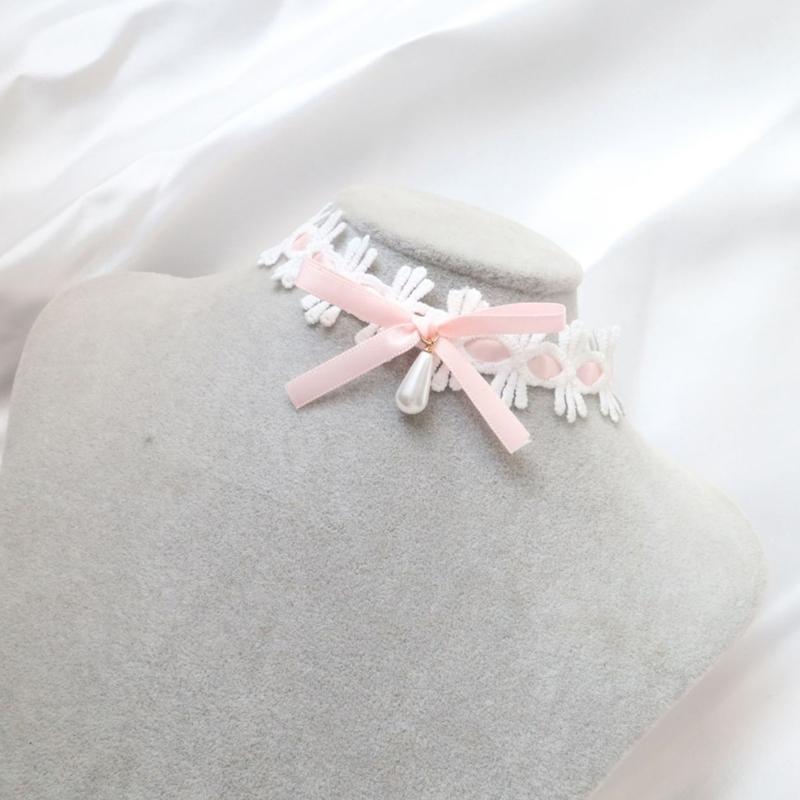 Elegant Lace Collar Necklace Maid Neck Collar Bowknot Lace Choker Necklace Chain Choker Suitable for Cosplay and Parties