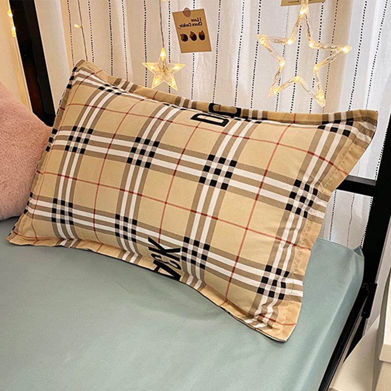 Thickened 48x74cm Pillowcase for Men and Women - Single Piece Cover for Dormitory