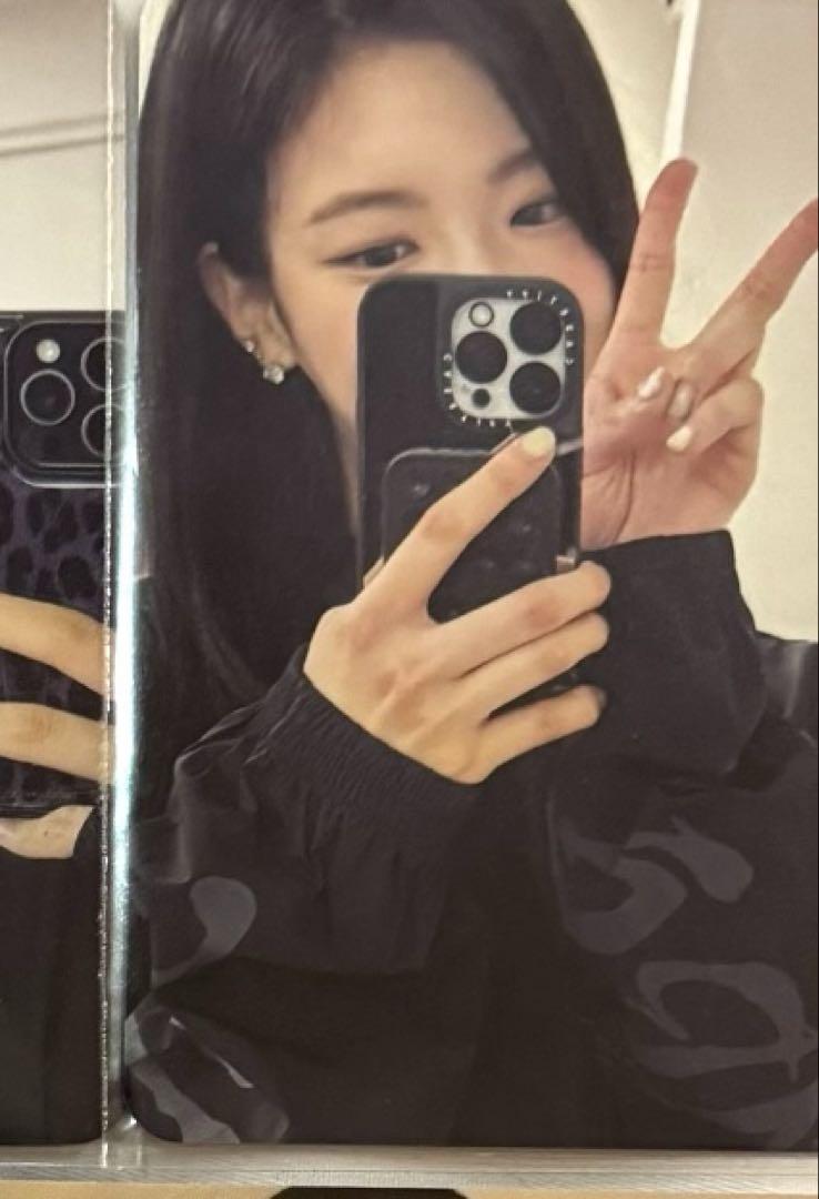 

[USED] itzy rear GWBG pop-up limited edition windbreaker trading card