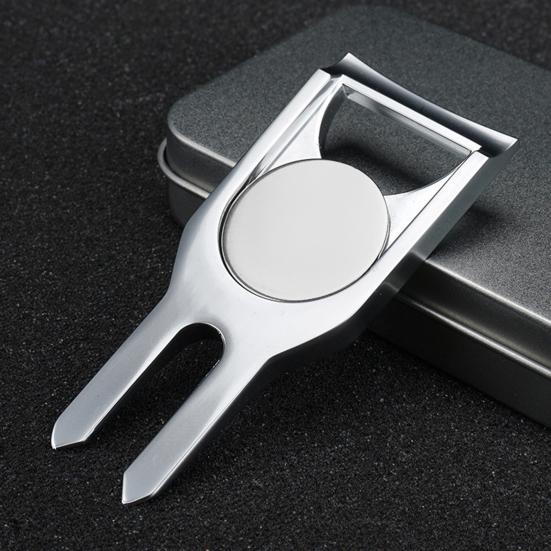 Widelec do naprawy dołków po piłce golfowej Wygodny Praktyczny Metalowy Mały Widelec do Naprawy Boisk Outdoor