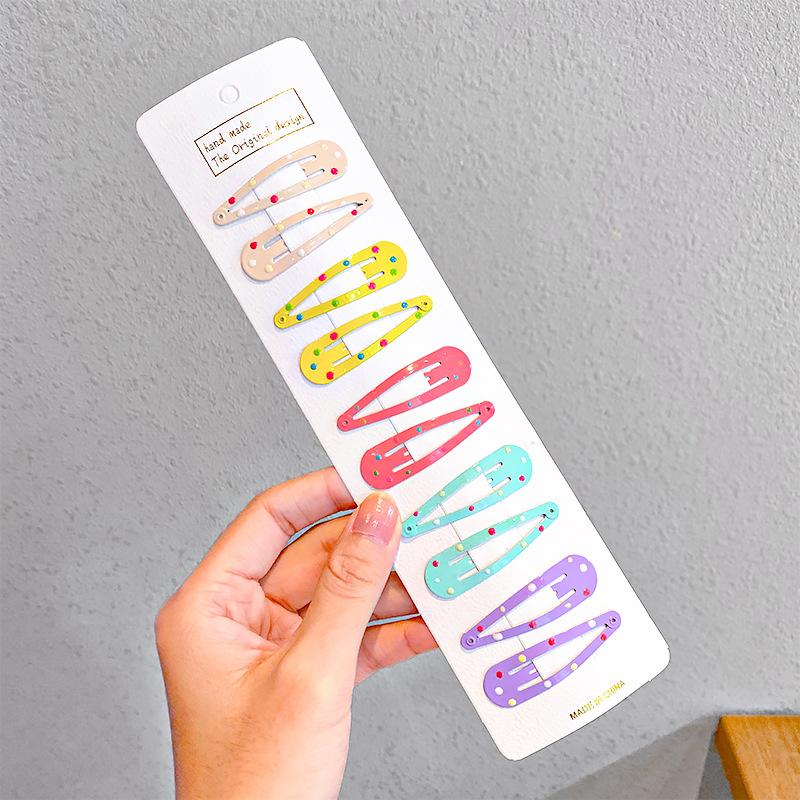 

Новейший набор маленьких металлических заколок для волос с геометрическими звездами для маленьких девочек, детей, аксессуары, заколки-автоматы, заколки для волос, головной убор