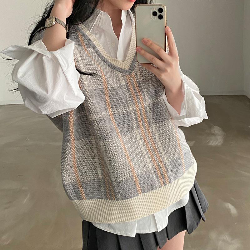 Contrast Patchwork Women's Knitted Vest Autumn New Style V-Neck Plaid Jumper Retro Loose Sweater Vests