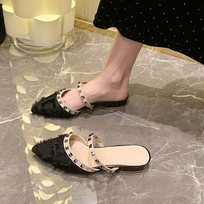 Rivet bag head half slippers women's summer wear new suede thick heel low heel one pedal lazy pointed sandals with skirt