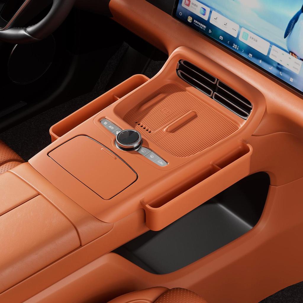 Geely Galaxy M9 Lower Console Silicone Storage Box for Glasses and Accessories