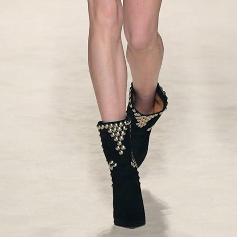 Fashion Brand Rivet Inlaid Women's Knee High Boots Cowhide Suede Stage Show Ankle Boots Fashionable Sexy Autumn  Winter Womans Shoes