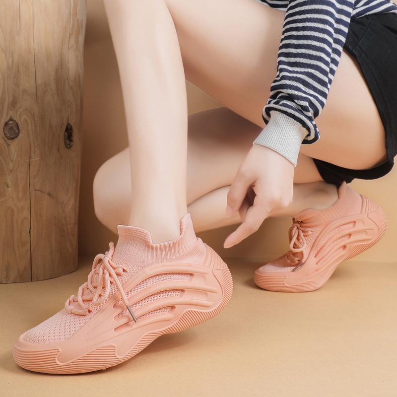Breathable sneakers women's four seasons summer soft sole light non-slip thin coconut shoes soft sole running