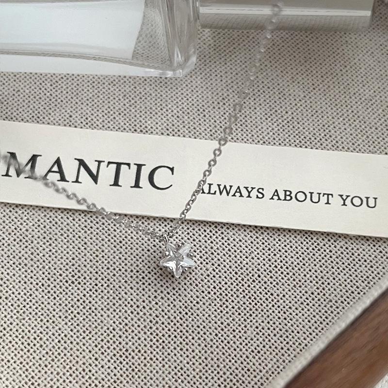 Sterling Silver Zirconia Star Necklace for Women - High-End Light Luxury Korean Style Clavicle Chain Pure Silver