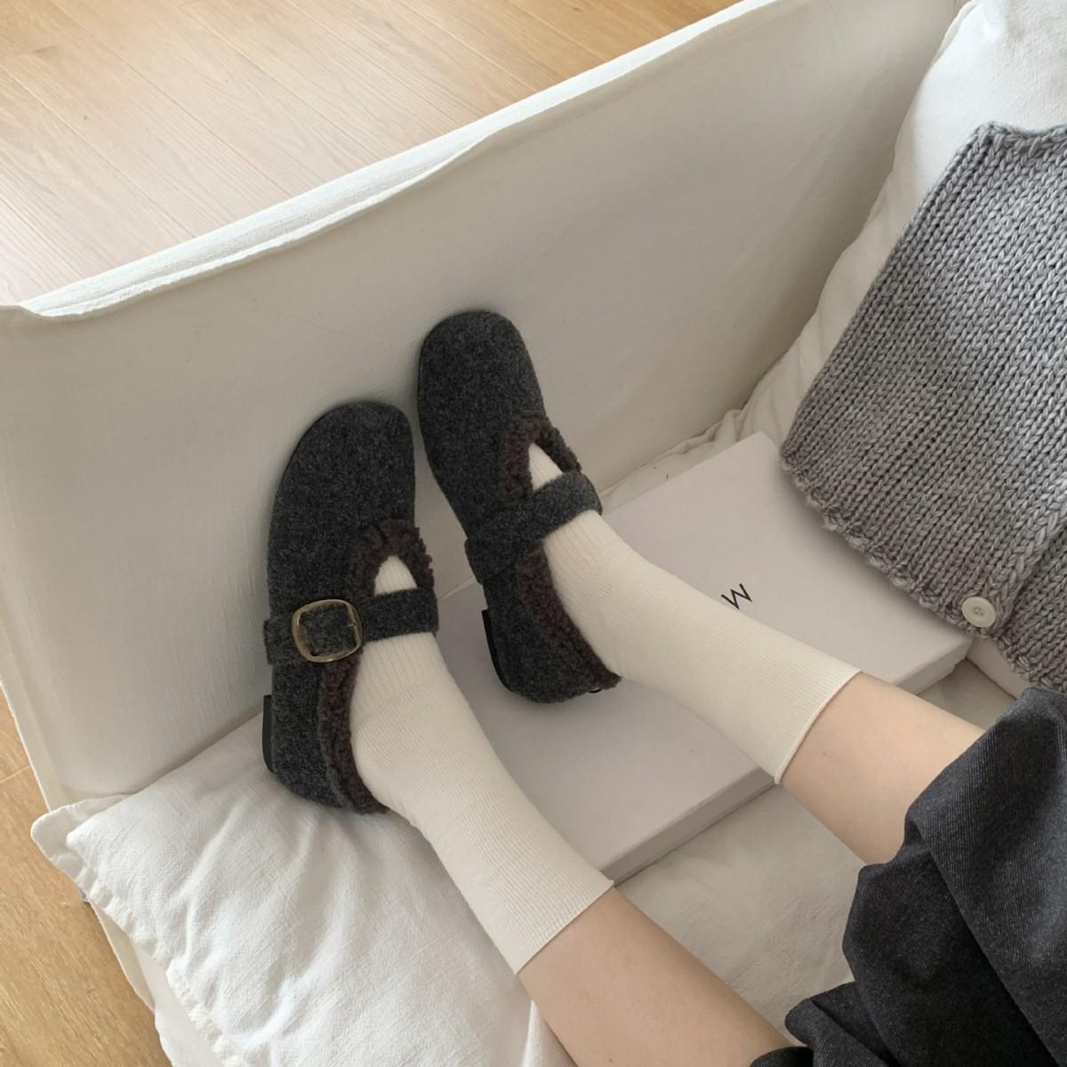 

French fairy beanie shoes female flat 2025 autumn and winter soft-soled Mary Jane shoes cotton shoes 39 темно-коричневого