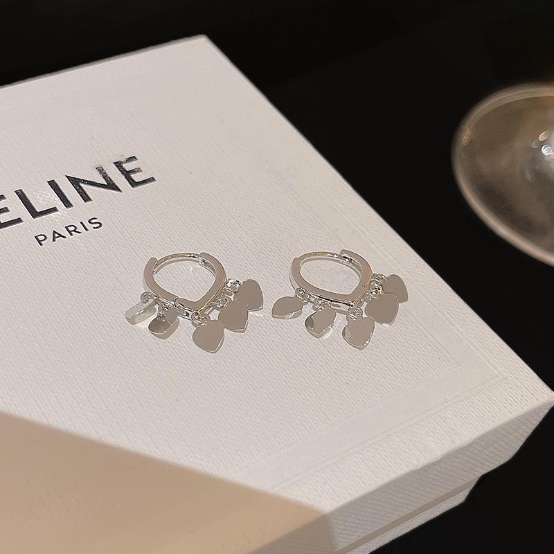 South Korean Elegant Zircon Hoop Earrings - Trendy, Versatile Plain Hoops with Love Design