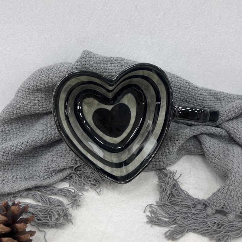 300ml 10oz Heart Shape Coffee Mug Creative Personality Unique Design Ceramic Cup with Heart Shape Handle Lovely Gift for Besties