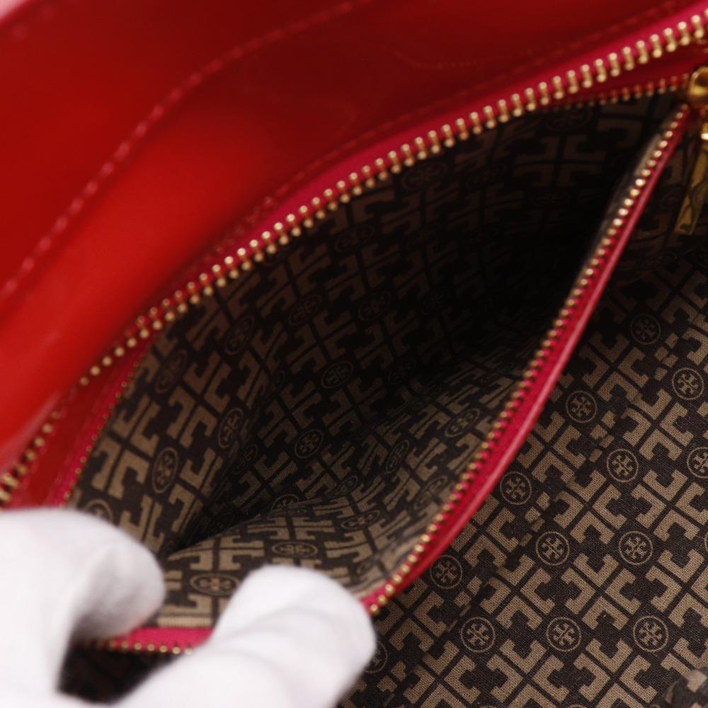 Tory Burch Logo-Tasche mit Lochmuster Rotes Emaille Damen Gebraucht