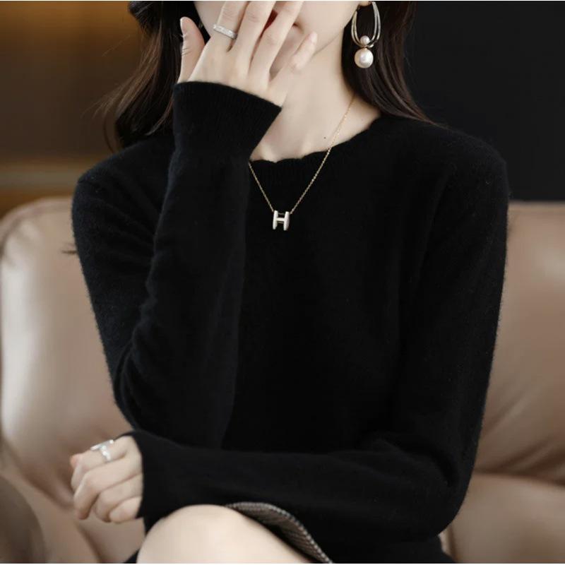 Soft & Cozy Women's Lace Round Neck Knit Sweater - Trendy Spring/Autumn 2025, Long Sleeve, Loose Fit